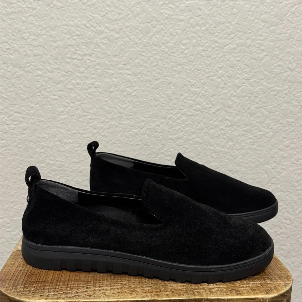 Vionic Uptown Willa Black Suede Loafers Size 9.5 NEW - Picture 2 of 8